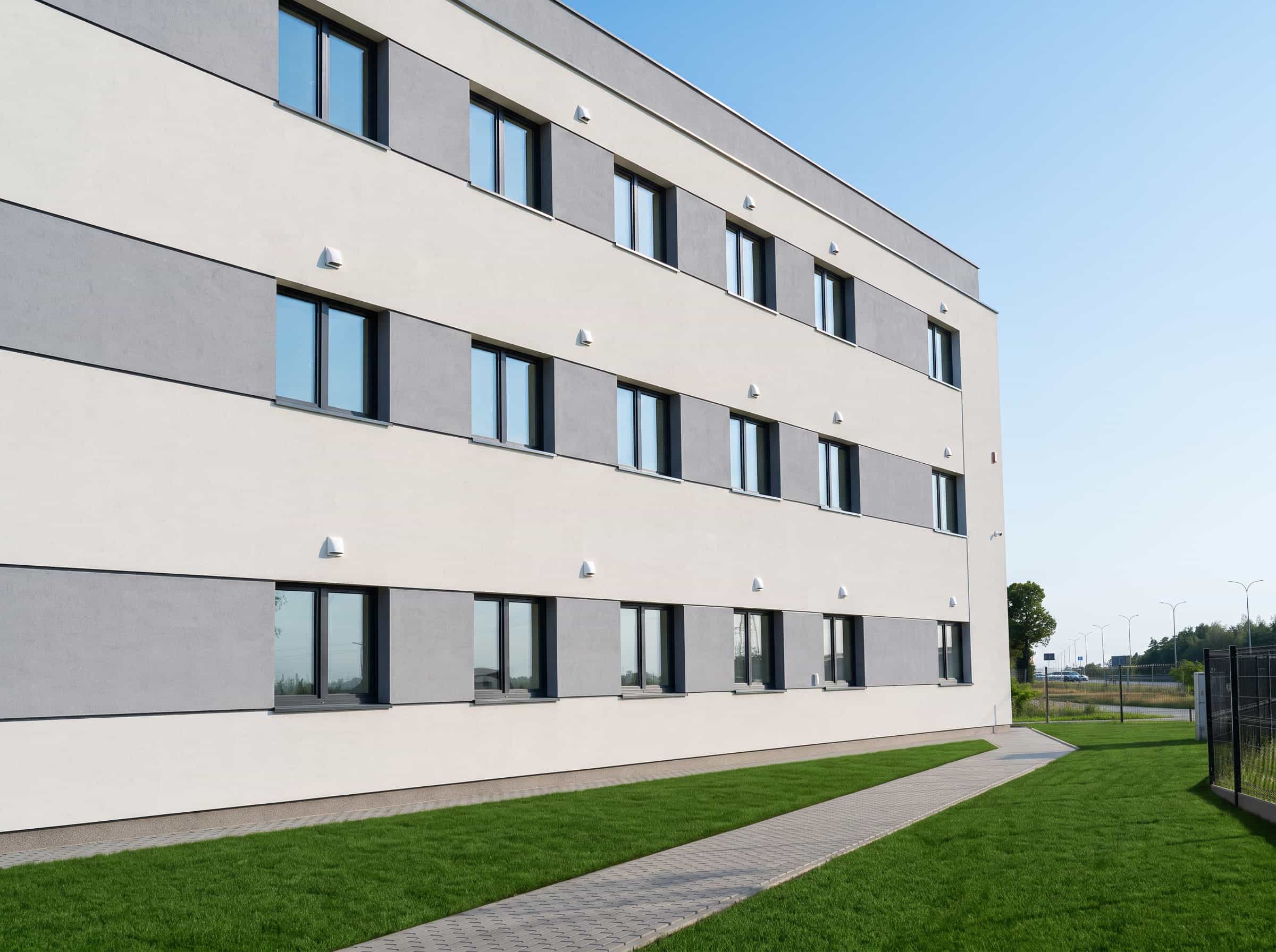 Hotel pracowniczy Karpin - elewacja boczna budynku Hotel pracowniczy Karpin - elewacja boczna budynku