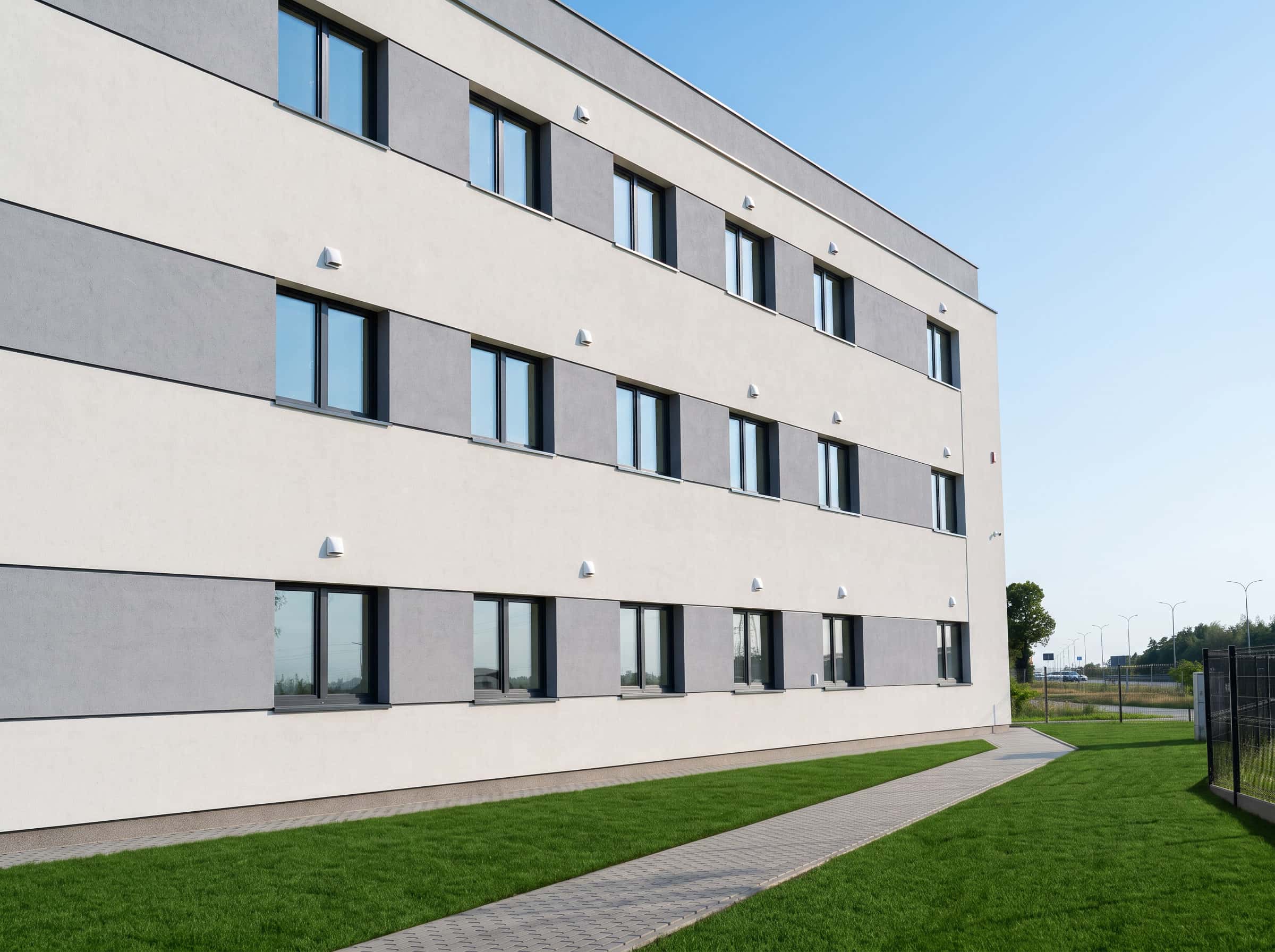 Hotel Pracowniczy Karpin - elewacja boczna budynku Hotel pracowniczy Karpin - elewacja boczna budynku