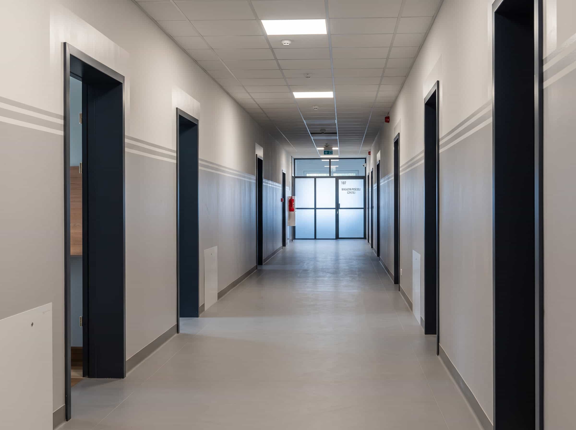Hotel pracowniczy Karpin - korytarz na piętrze Hotel pracowniczy Karpin - korytarz na piętrze